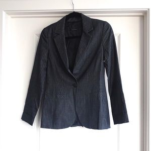 NWOT Trina Turk size 0 grey pinstripe blazer